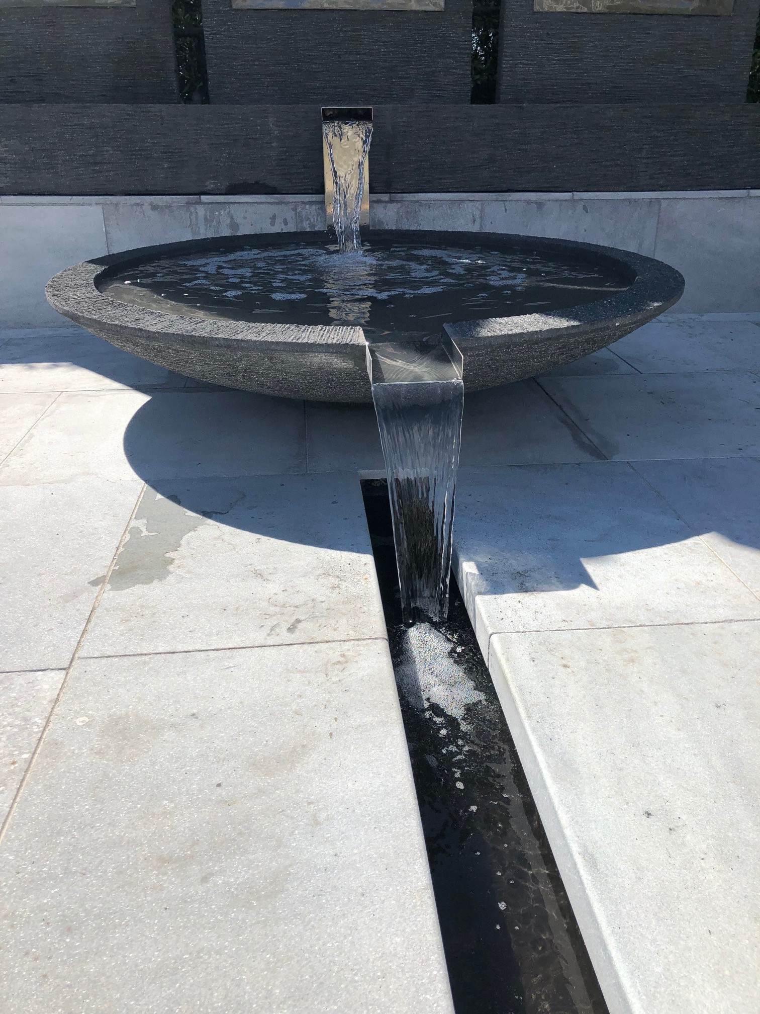 80cm Shallow Bowl 80cm with Shute 15x15x3cm 